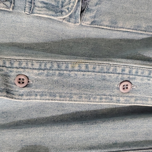 Short sleeve button up shirt - Picture 6 of 6